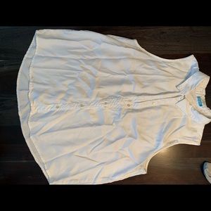 Summer sleeveless blouse